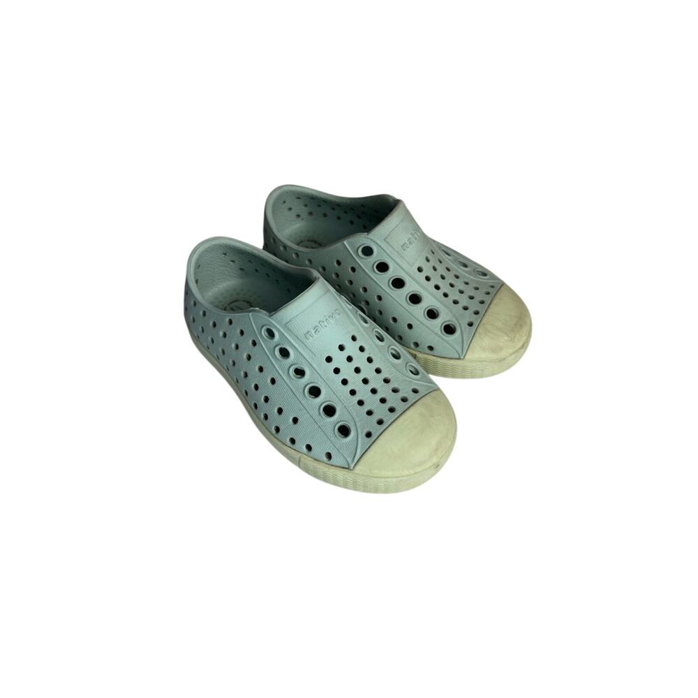 Native Jefferson Slip On Baby Blue Sandals Child Size 5